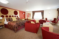 BEST WESTERN PLUS Ullesthorpe Court Hotel and Golf Club 1098572 Image 2